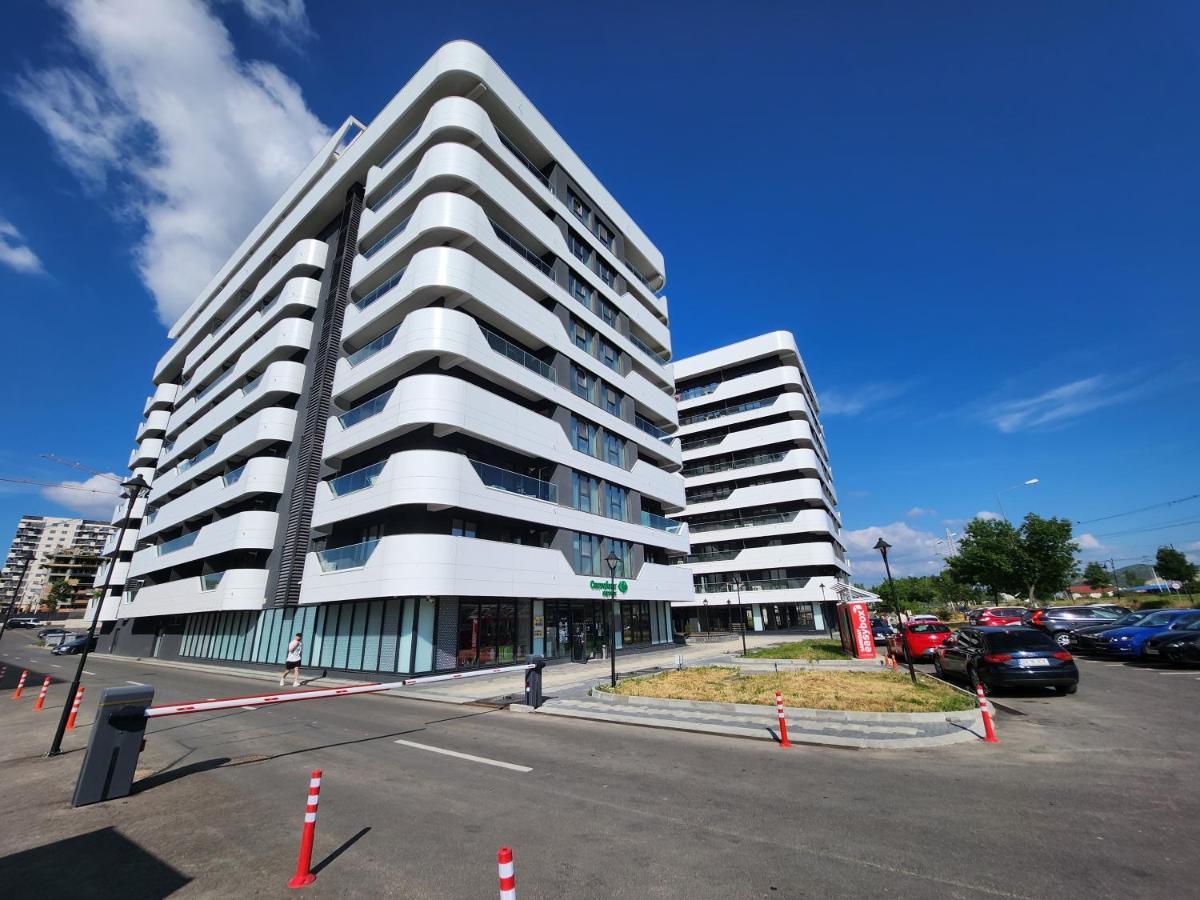 Near Airport 2 Rooms Apartments In Himson Iasi Eksteriør bilde